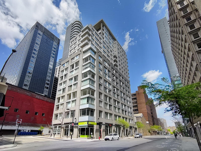 Le Concorde 441 President Kennedy Downtown Montreal Condos and lofts for sale and for rent near McGill University