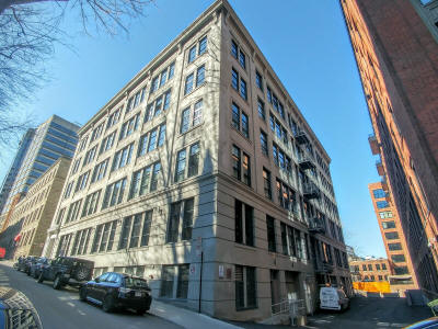 Gillette Lofts on 1085 St Alexandre Downtown Montreal